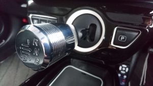 シフトノブエクステンション(メッキ調銀)彫刻部塗装無し