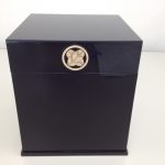 骨箱（正面戒名無し）