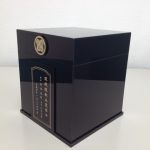 骨箱（正面右）